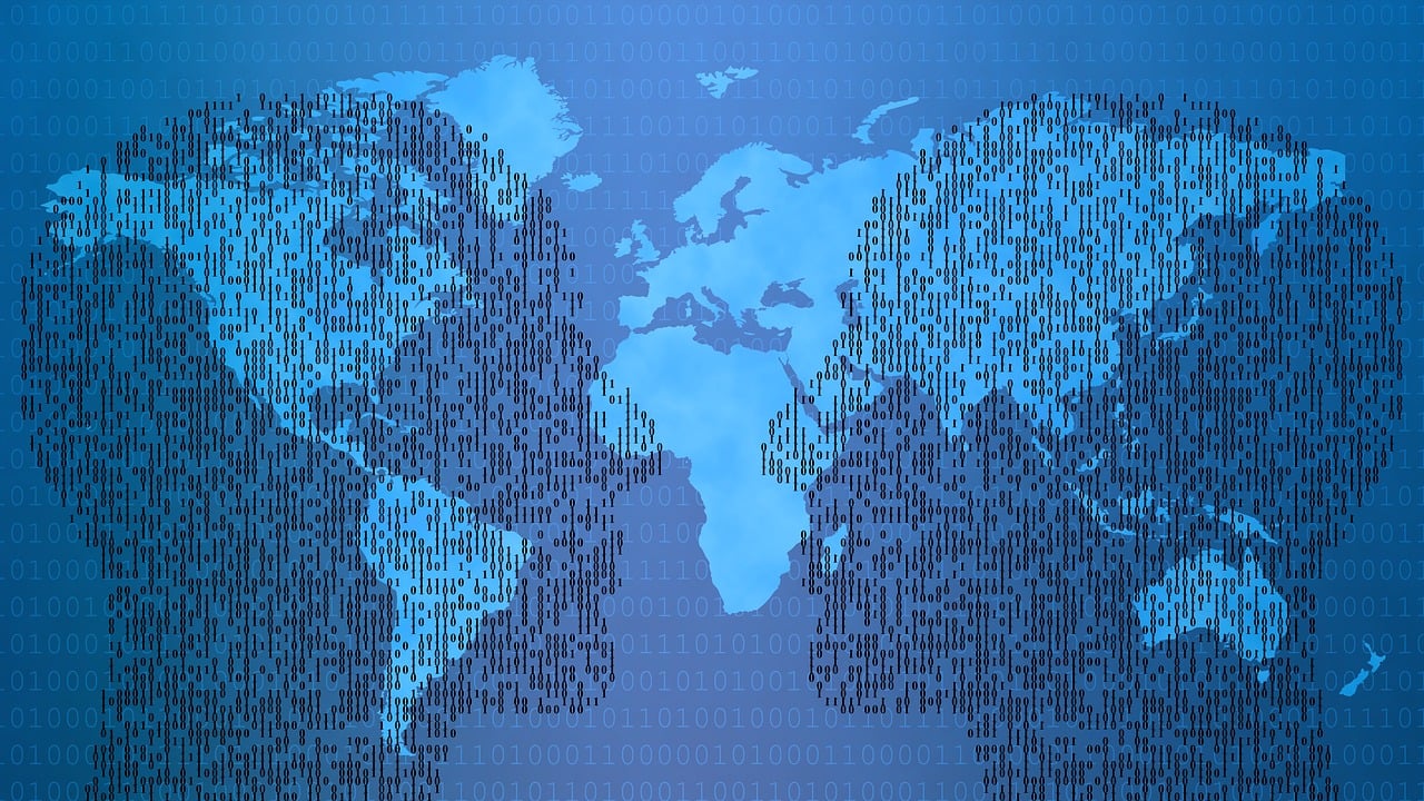 二三里上市，引领数字化转型，开启未来探索之旅