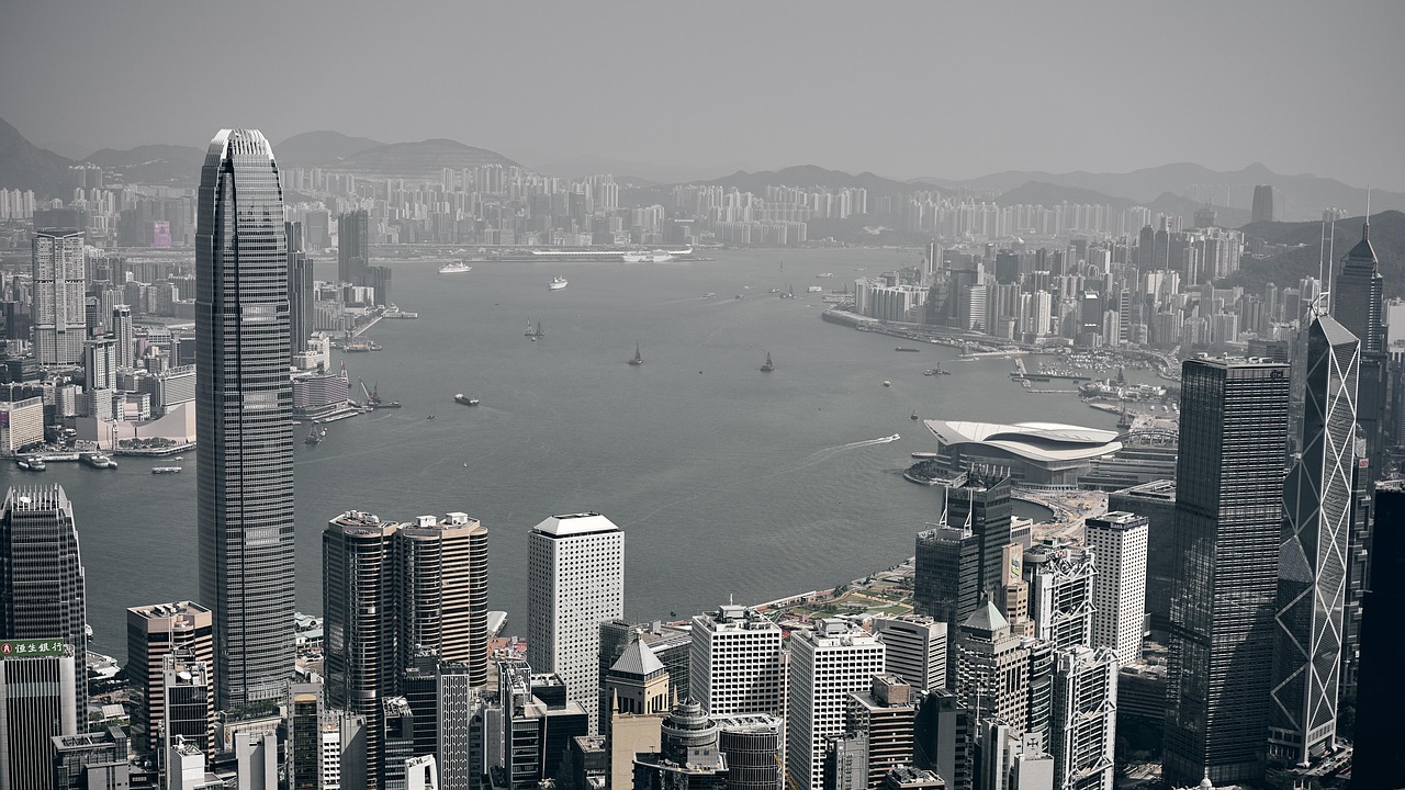 香港上市结构的独特优势与未来发展前景探究